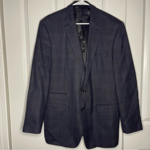 Lauren Ralph Lauren Other - Lauren Ralph Lauren Grey 100% Wool Blazer Windowpane Size 44L Suede Elbow Patch